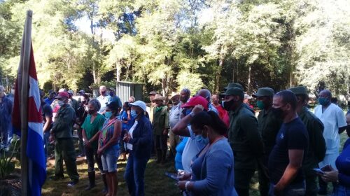 Visita-jovenbes-a-aminfundio-nazareno