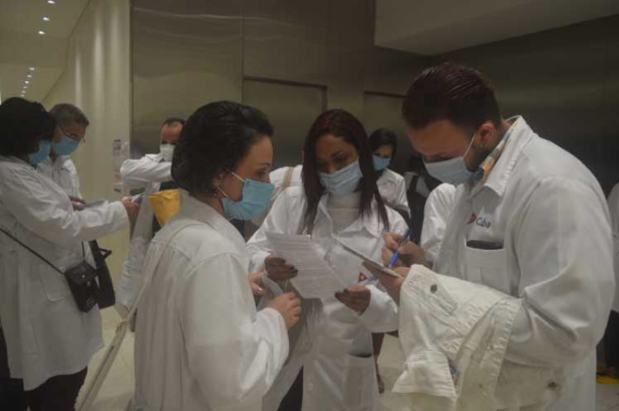 XdHX-49390561-cuba-medicos-brigada-panama-pl