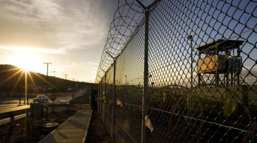 64217169-base-naval-guantanamo