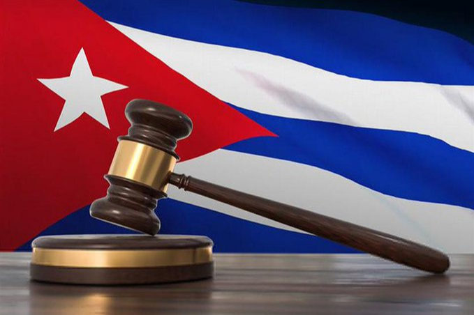 5qmQ-86387747-cuba-juridicos