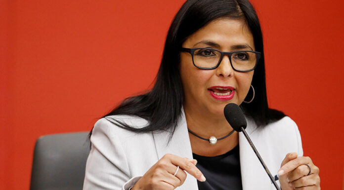 Se desconoce paradero de Maduro, afirma vicepresidenta