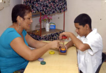 Un cerco unilateral que impide la educación plena