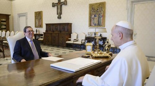 Recibe el Papa León XIV a canciller cubano