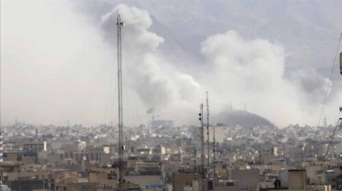 Ataques aéreos de EEUU e Israel afectaron más de 20 ciudades iraníes