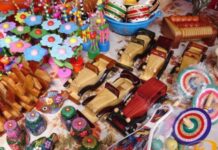 Exponen su talento artesanas lajeras