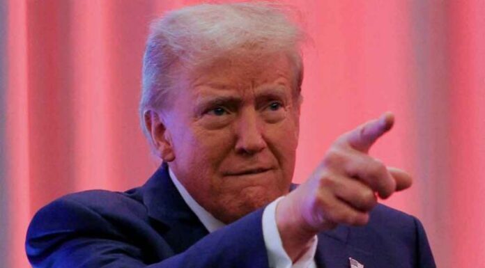 Vamos a cortar todo el comercio con España, amenaza Trump