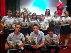 Destaca aportes de la educación lajera