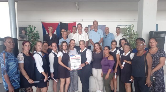 Recibió ETECSA en Mayabeque la Distinción de Colectivo Destacado Nacional