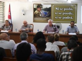 Díaz-Canel visita Consejos de Defensa Municipales de La Habana