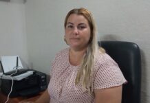 Felicitan a educadores.