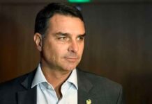 Confirman investigación contra Flávio Bolsonaro por filme Dark Horse