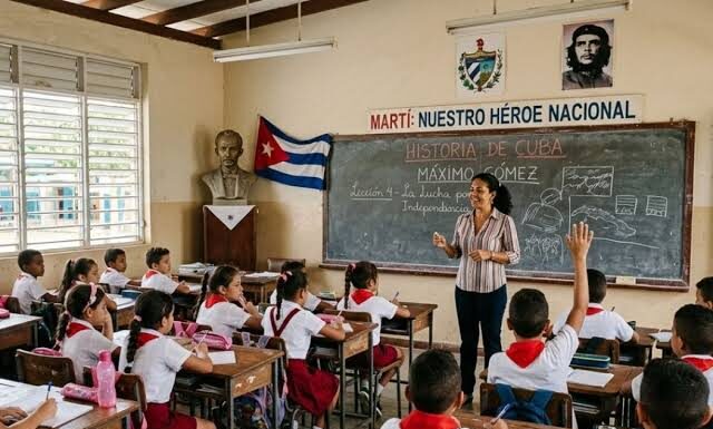 Suplen déficit de maestros en centro escolar de San José de las Lajas