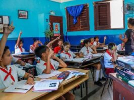 El futuro se escribe en las aulas