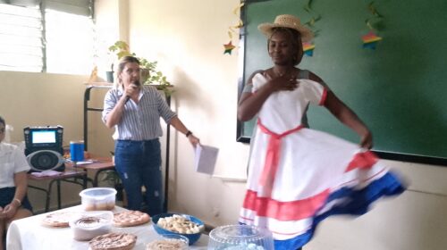 Festejaron instituciones educativas lajeras el Día de la Cultura Cubana