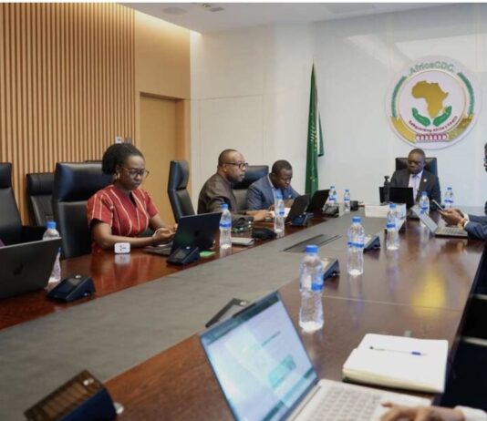 África reconoce estar perdiendo frente a brote de ébola hasta ahora